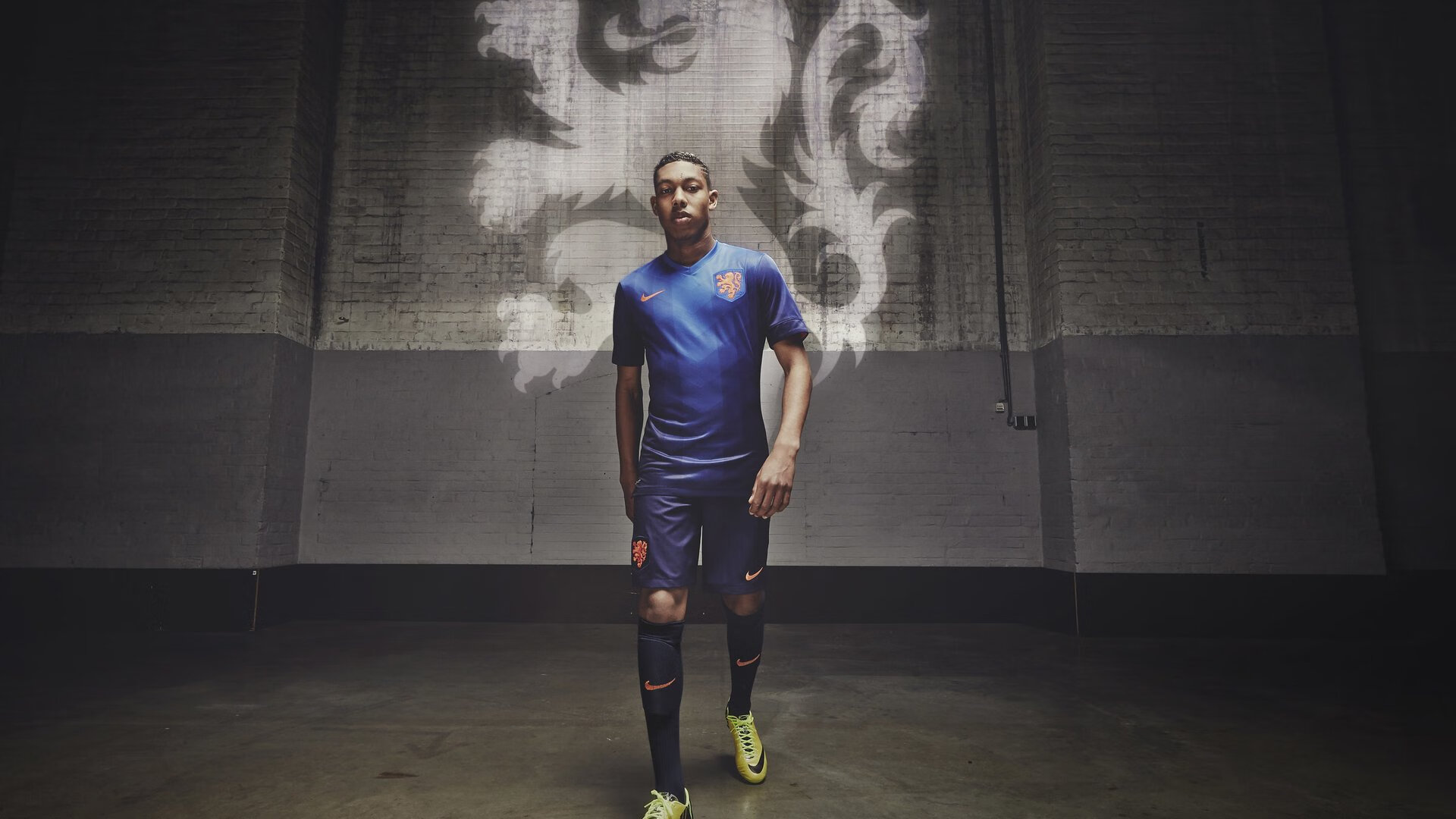 球迷“自发打造”:最具创意的比赛现场应援风格,篮球个人应援口号