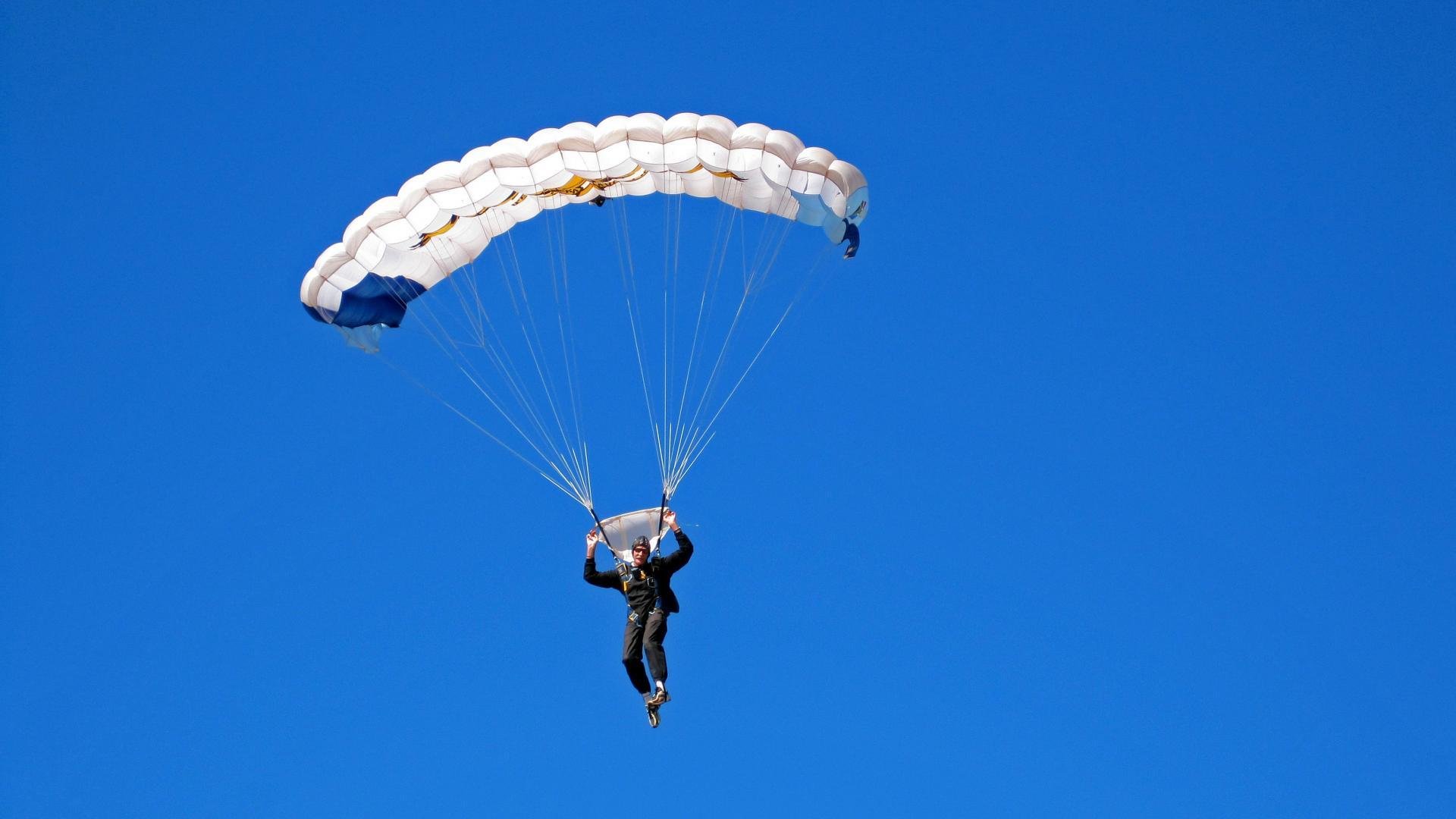 国际赛事背后的合作与竞争关系,国际赛事背后的合作与竞争关系有哪些